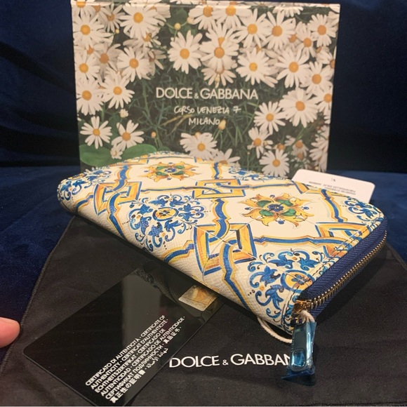 Dolce & Gabbana Majolica Large Wallet New - Picture 3 of 5